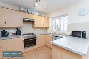 Kitchen- click for photo gallery